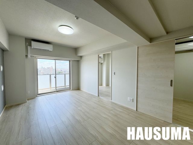 �y���ԁE���r���O�z�@