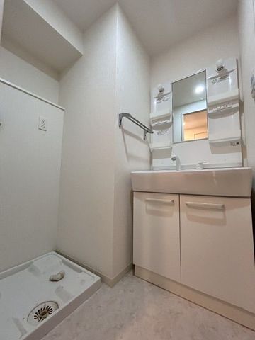 �y���ʏ��z�@