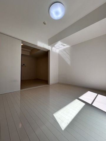 �y���̑������E�X�y�[�X�z�@