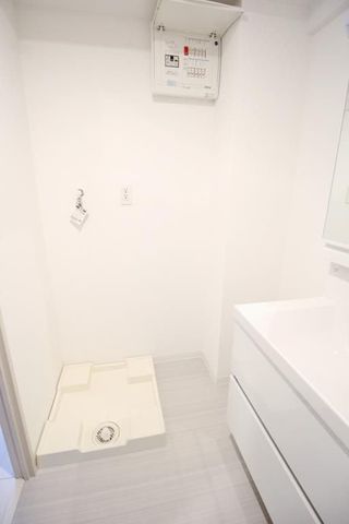 �y���̑��ݔ��z�@