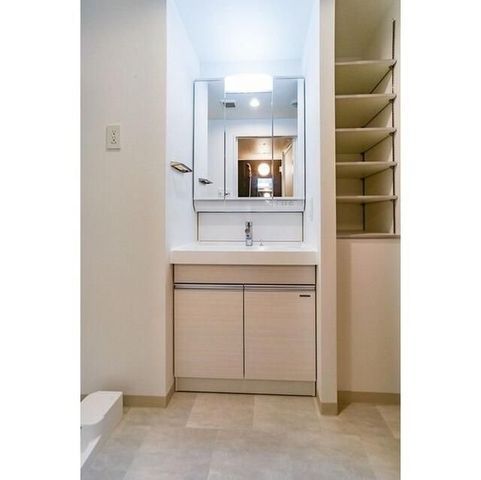 �y���ʏ��z�@���]�^�C�v�Q�l�ʐ^