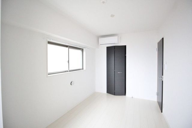 �y���̑������E�X�y�[�X�z�@