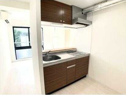 �y�L�b�`���z�@