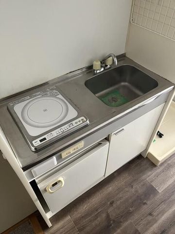 �y�L�b�`���z�@