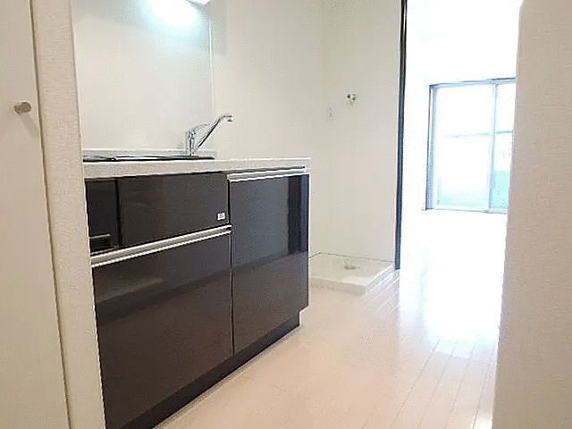 �y�L�b�`���z�@