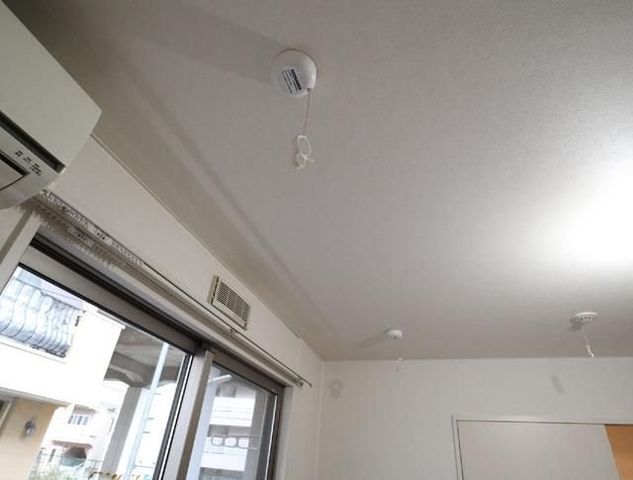 �y���̑��ݔ��z�@