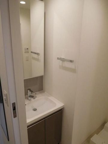 �y���ʏ��z�@