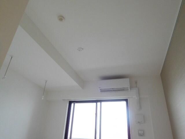 �y���̑��ݔ��z�@