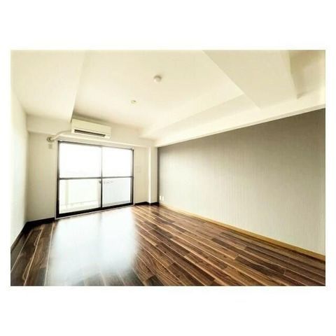 �y���ԁE���r���O�z�@