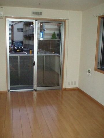 �y���̑������E�X�y�[�X�z�@