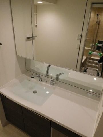 �y���ʏ��z�@