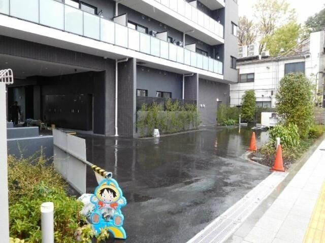 �y���̑��ݔ��z�@