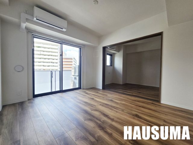 �y���ԁE���r���O�z�@