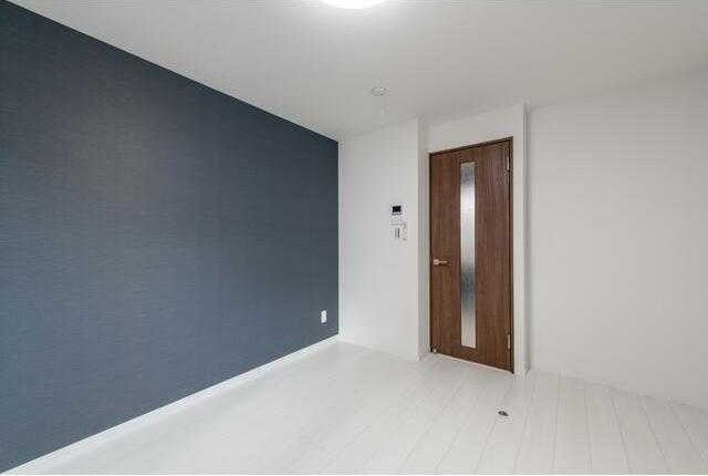 �y���ԁE���r���O�z�@