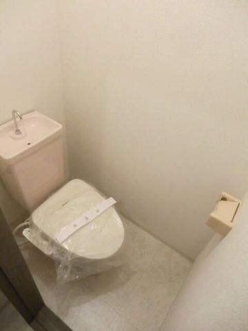 �y�g�C���z�@