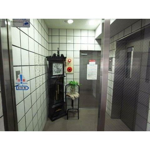 �y�G���g�����X�z�@