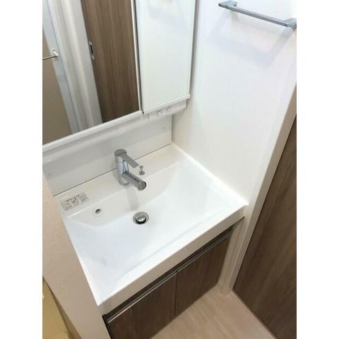 �y���ʏ��z�@