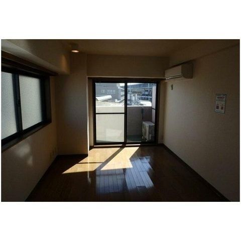 �y���ԁE���r���O�z�@���������Q�Ǝʐ^��