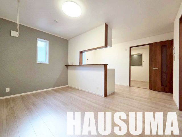 �y���ԁE���r���O�z�@���r���O/����