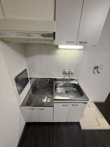 �y�L�b�`���z�@