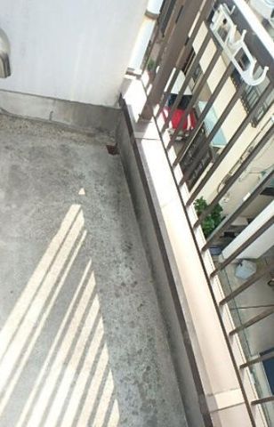 �y�o���R�j�[�z�@