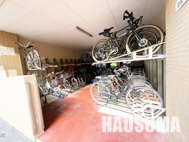 �y���̑��z�@���ԏ�