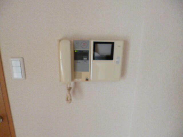 �y���̑��ݔ��z�@