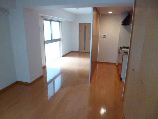 �y���̑������E�X�y�[�X�z�@