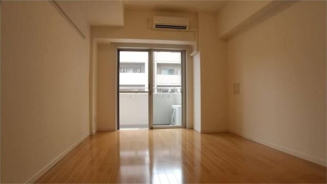 �y���ԁE���r���O�z�@