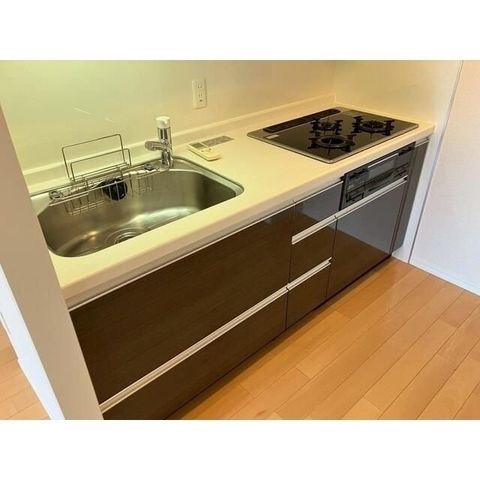 �y�L�b�`���z�@