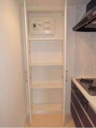 �y���̑��ݔ��z�@