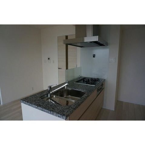 �y�L�b�`���z�@