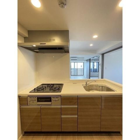 �y�L�b�`���z�@