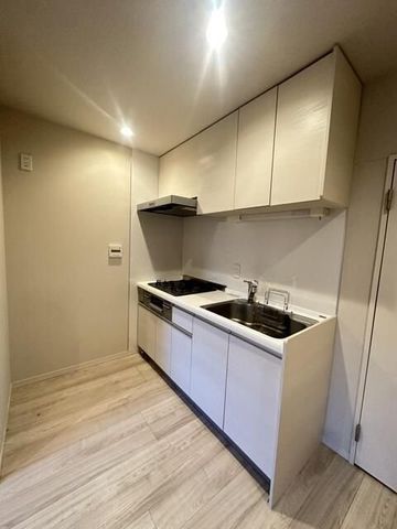 �y�L�b�`���z�@