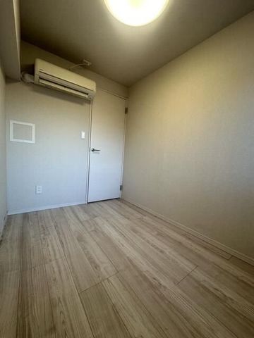 �y���̑������E�X�y�[�X�z�@