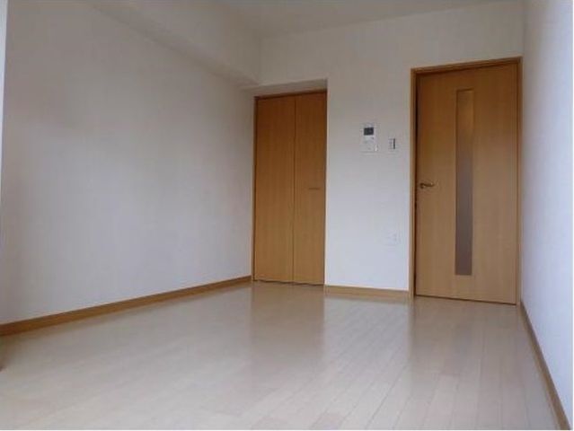 �y���ԁE���r���O�z�@����