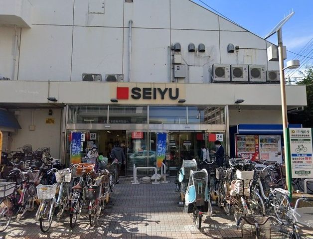 �y���Ӂz�@���F�ԉH�X �k��2���B 140m