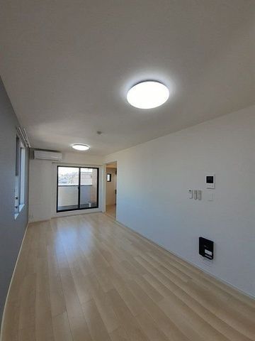 �y���ԁE���r���O�z�@