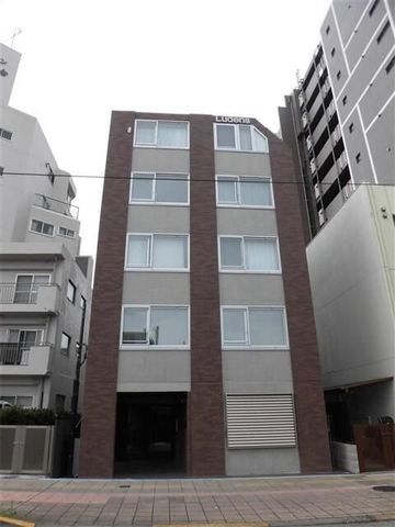 �y�G���g�����X�z�@