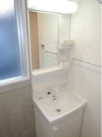 �y���ʏ��z�@�Ɨ����ʑ�