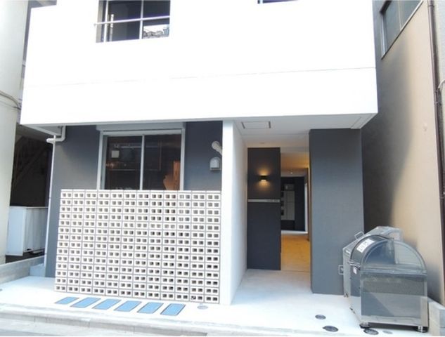 �y�G���g�����X�z�@�G���g�����X