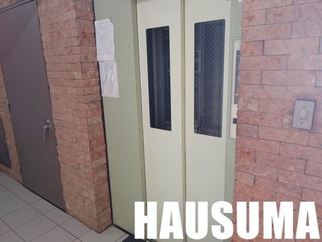 �y���̑��z�@�G���x�[�^�[