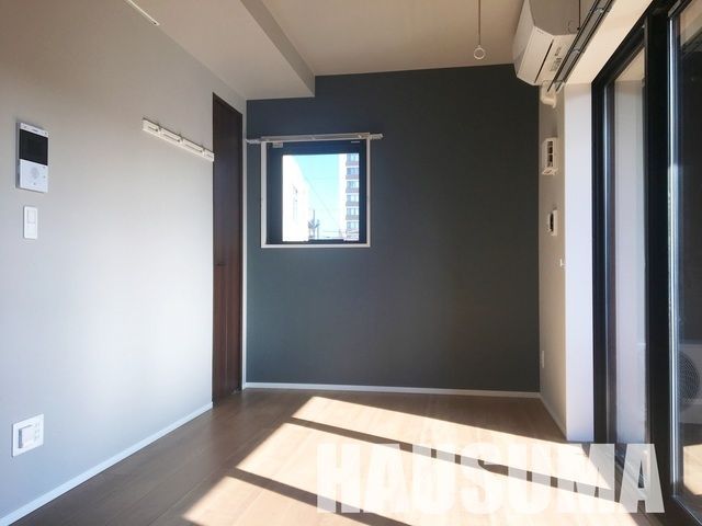 �y���ԁE���r���O�z�@����