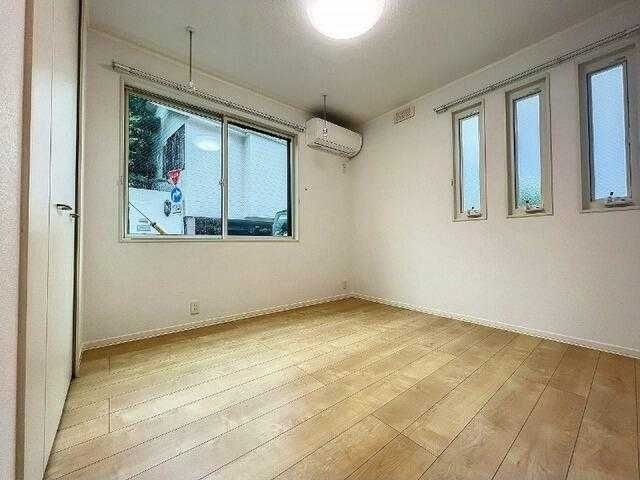 �y���̑������E�X�y�[�X�z�@