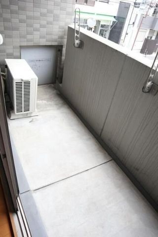 �y�o���R�j�[�z�@