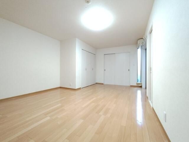 �y���̑������E�X�y�[�X�z�@