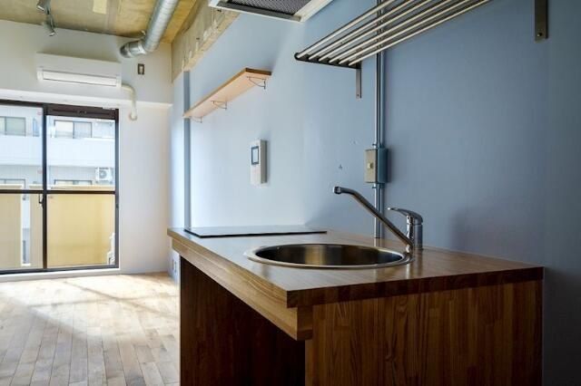 �y�L�b�`���z�@