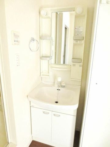 �y���ʏ��z�@