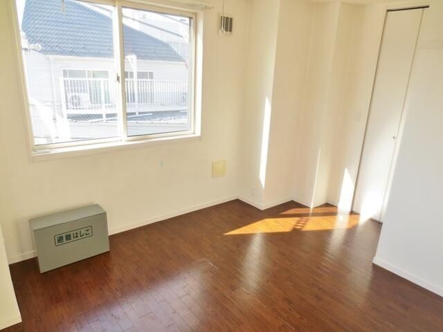 �y���̑������E�X�y�[�X�z�@