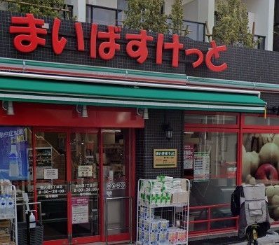 �y���Ӂz�@�܂��΂������Ɠ���1���ړX �k��1���B 50m